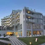 Хотел лунна пътека - 5*