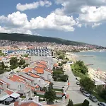 Хотел лунна пътека - 5*