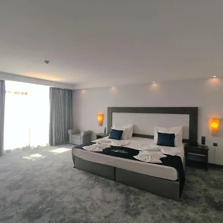 Hotel Moonlight
