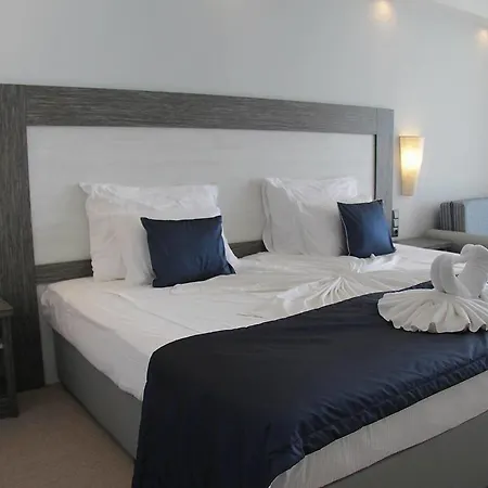 Moonlight Hotel