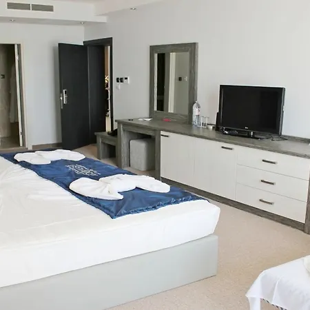 Moonlight Hotel